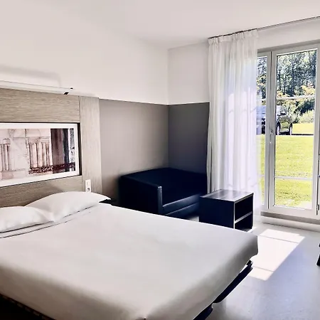 Chateau Du Mee Ξενοδοχείο